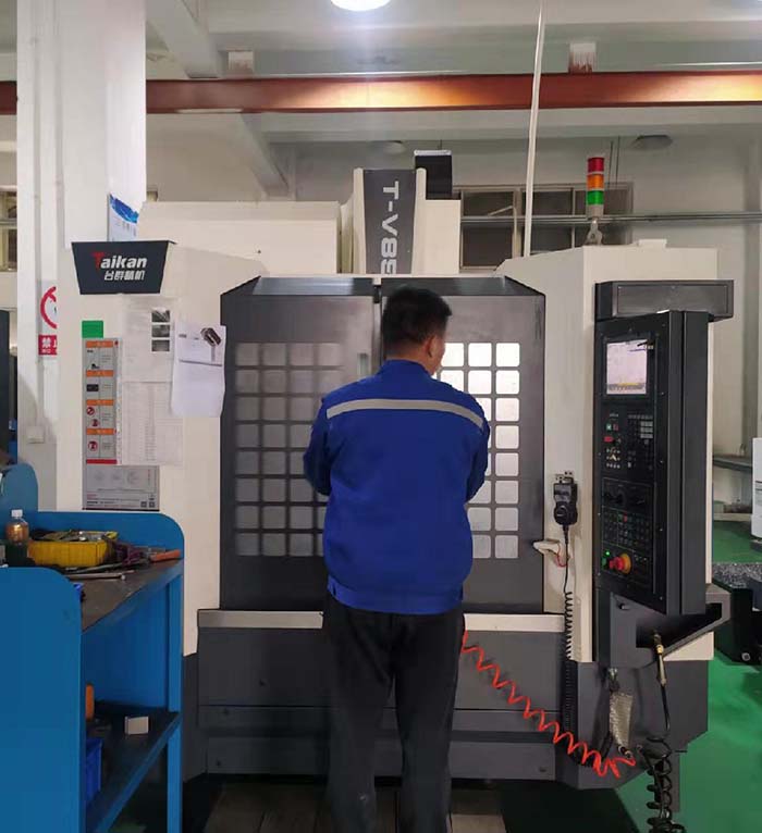 專業(yè)數(shù)控加工廠家，為你提供個(gè)性化加工方案