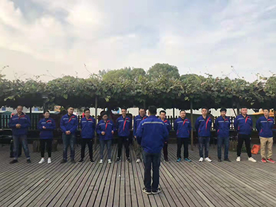 CNC加工公司每日早會